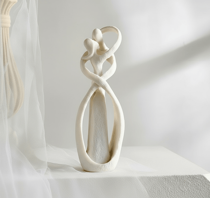 ETERNAL EMBRACE - Abstract sculpture as a symbol of timeless love