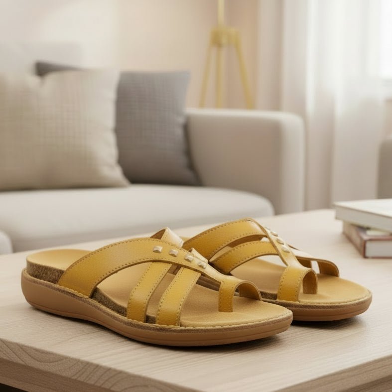 FOOTBALM – Flache orthopädische Damensandalen mit gepolsterten Kreuzriemen 0