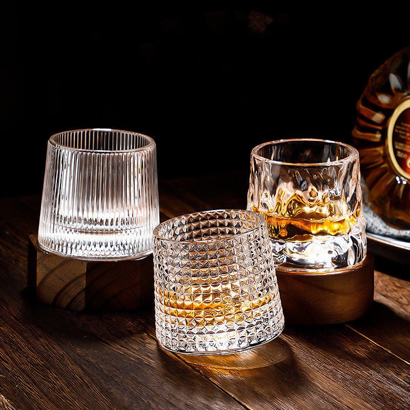GRANDEUR – Drehende Whiskybecher für elegante Drink-Momente 8