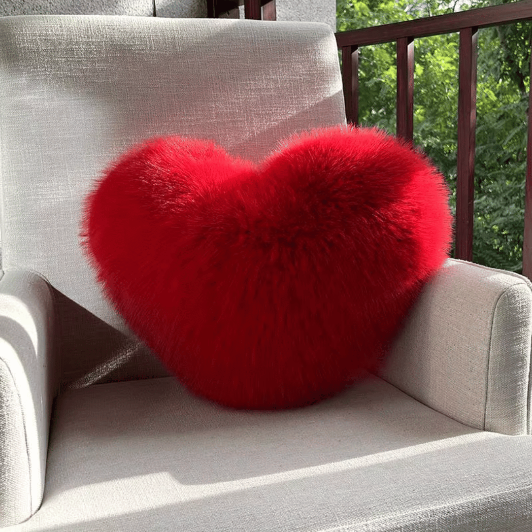 HEARTLUX – Weiches Herzkissen aus Kunstfell für moderne Wohndekoration 6
