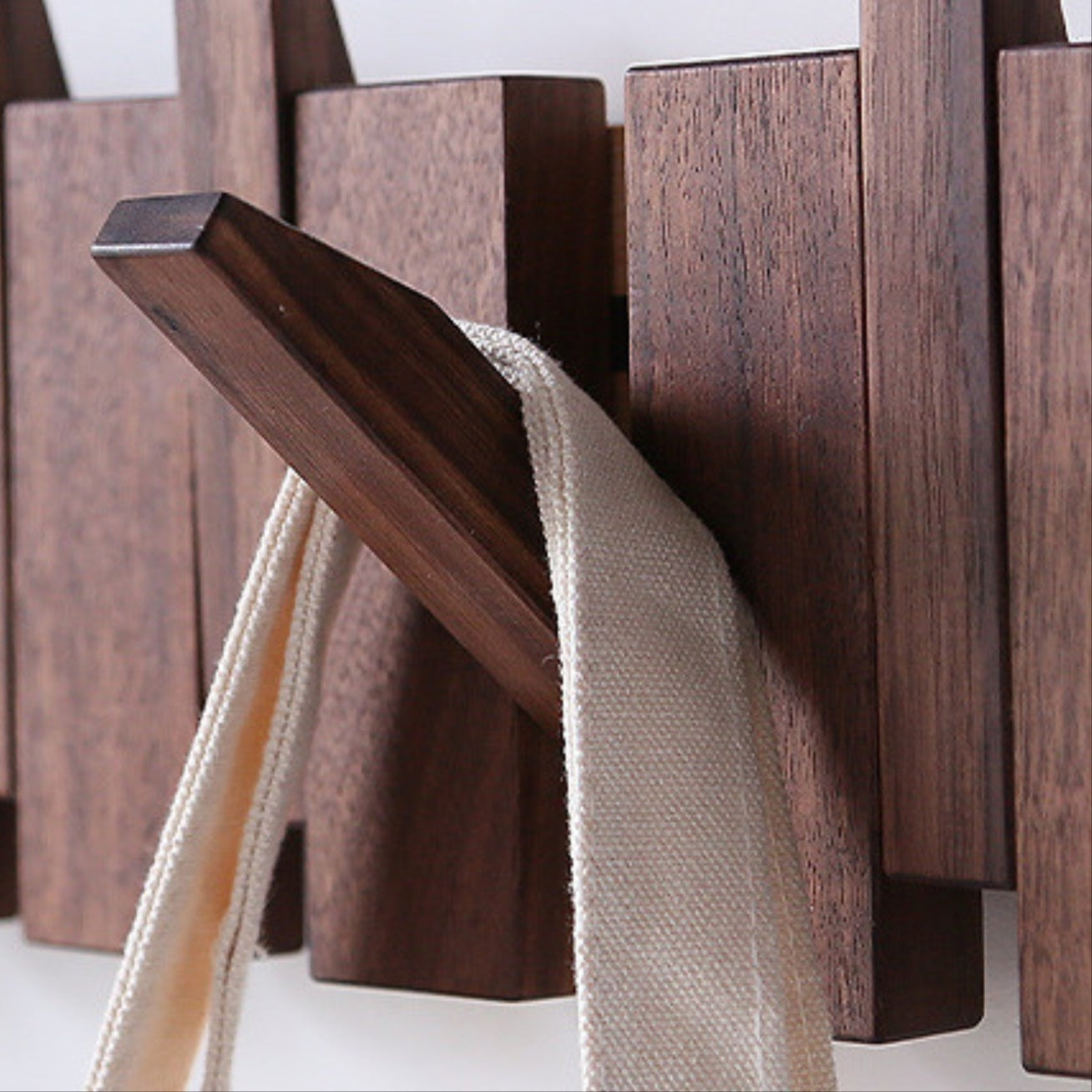 PIANOHANG Wall Rack - Handmade wooden wall coat rack in piano design with folding hooks