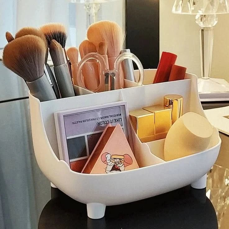 CLEANDESK – Creative Desktop Organizer for Stationery and Accessories
