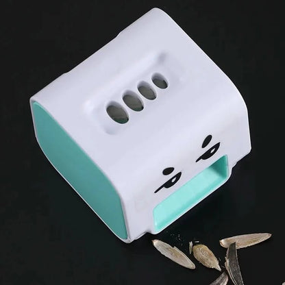 CRACKORA – Aide automatique pour éplucher les pépins de melon avec design portable
