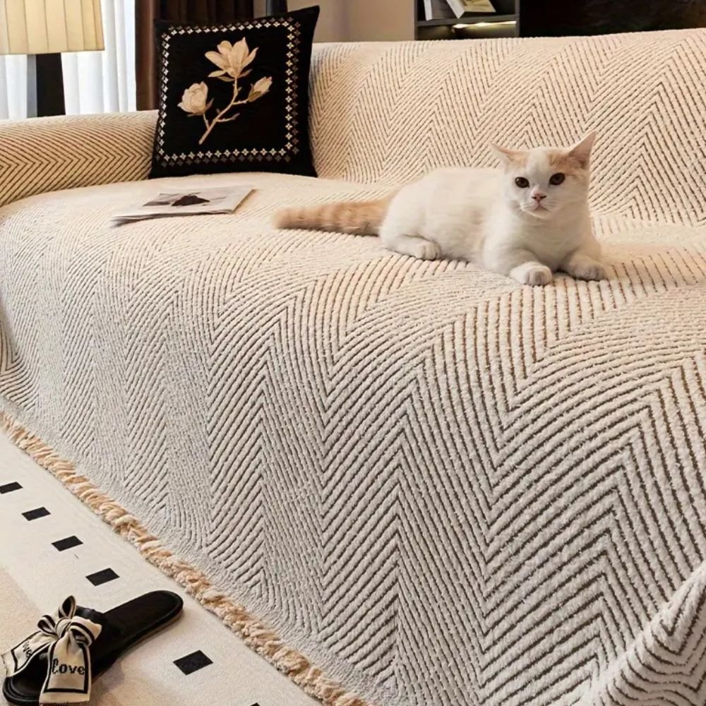 PlushGuard – Herringbone Sofa Cover, Splash-Proof and Non-Slip