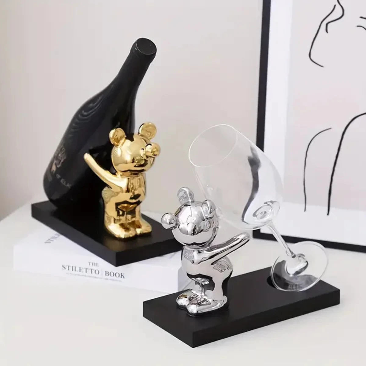 BEARWINE Rack - Playful ceramic wine rack in bear design for stylish bottle storage