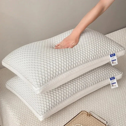 KühlKissen 3D - Atmungsaktives Nackenstützkissen mit Massageeffekt für Erholsamen Schlaf 5