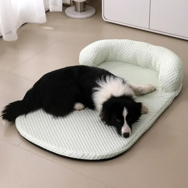 Kühlende Hundebett Matte aus Eisseide - Abnehmbar & Hygienisch für Innen und Außen 2