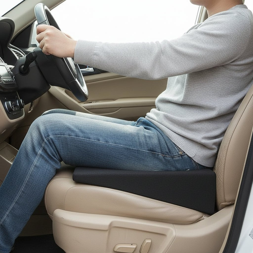 LIFTICUSH – Autositz-Nivellierungskissen aus Memory-Schaum für mehr Sitzhöhe und ergonomischen Komfort 1