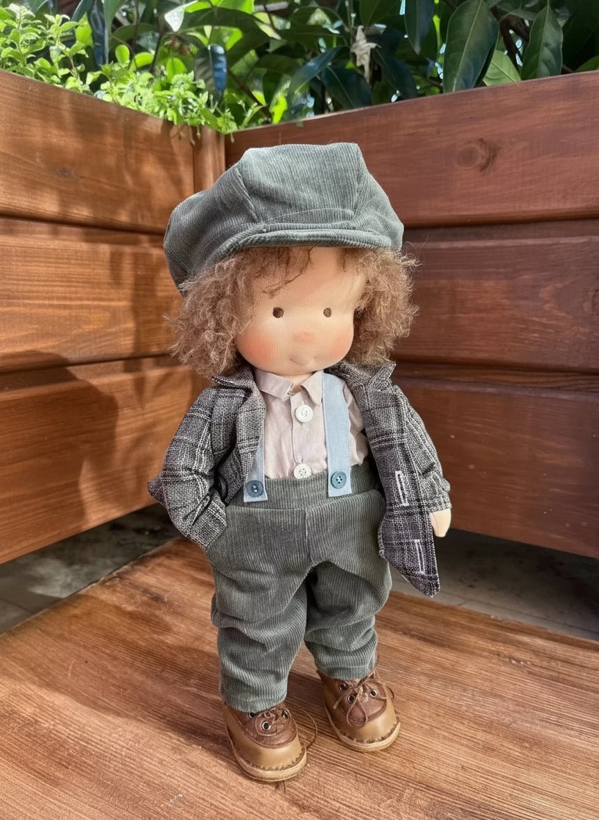 LULLABLY – Handgefertigte Waldorfpuppe aus reiner Baumwolle mit 30 cm großem, weichem Körper für Kinder 6