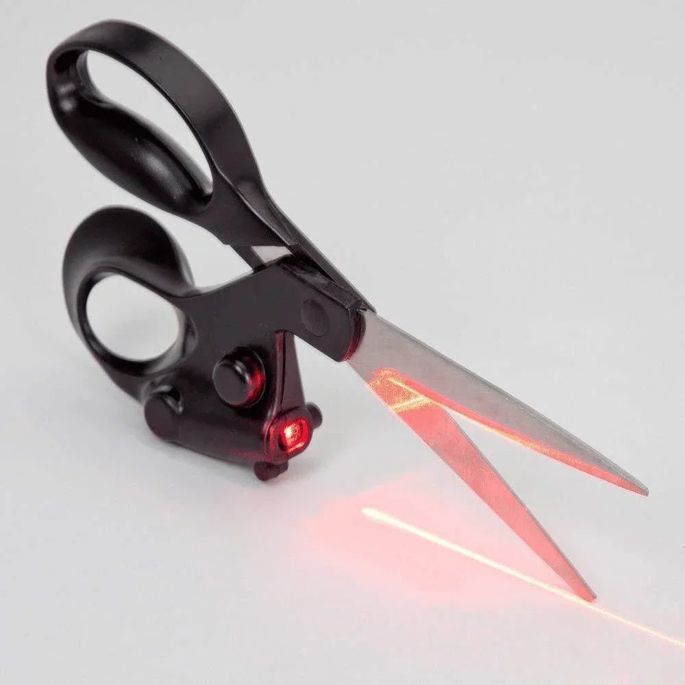 LaserCut - Präzisionsschere Mit Integrierter Laserführung Für Exakte Schnitte 0