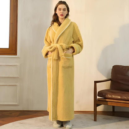Sherpa Fleece Bathrobe – Luxurious & Unisex for Home