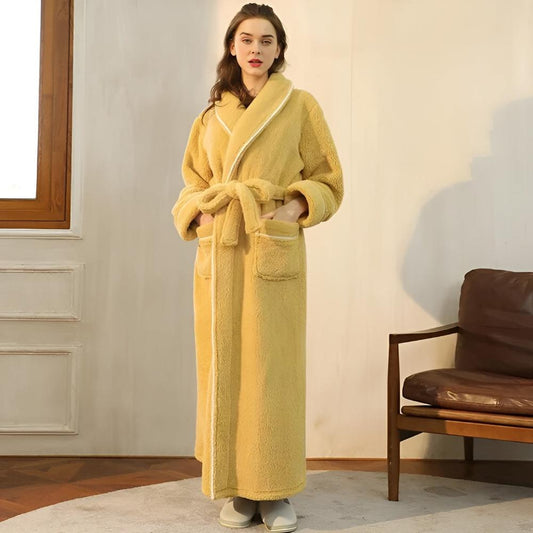 Sherpa Fleece Bathrobe – Luxurious & Unisex for Home