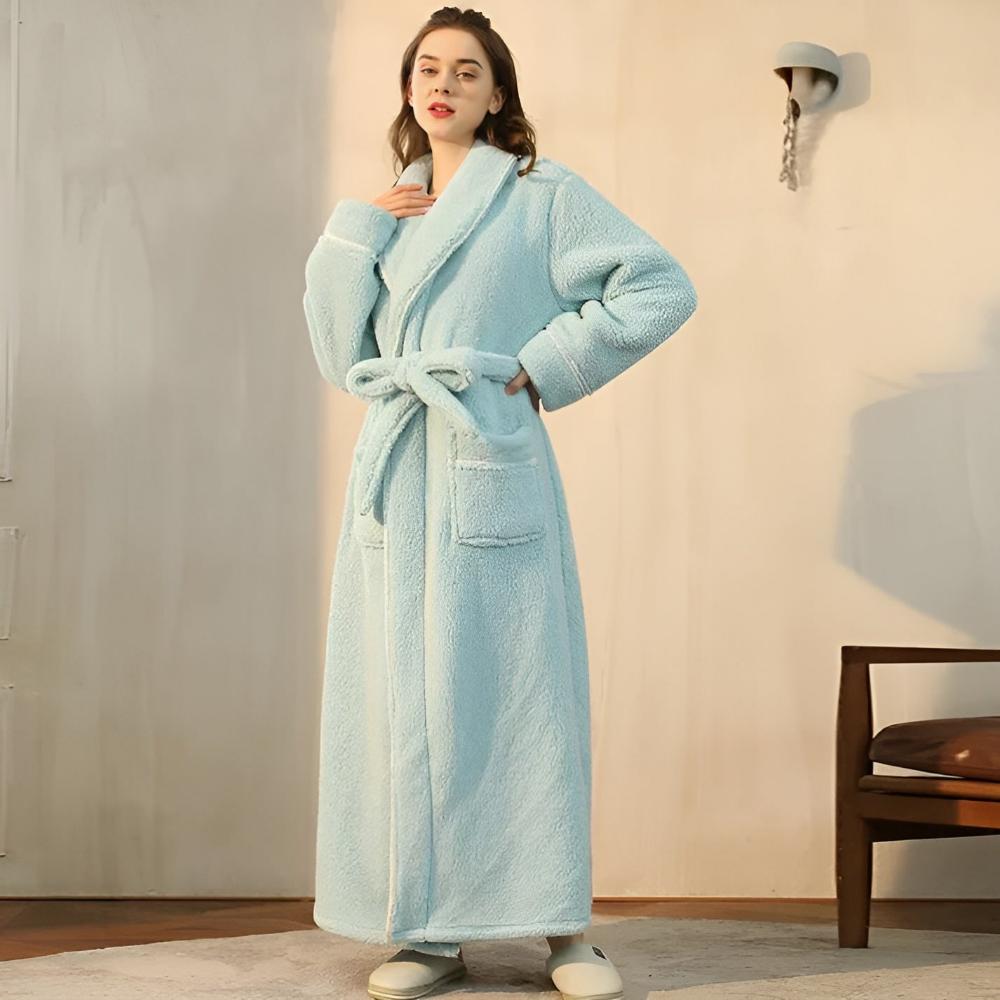Sherpa Fleece Bathrobe – Luxurious & Unisex for Home