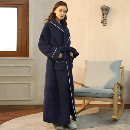 Sherpa Fleece Bathrobe – Luxurious & Unisex for Home