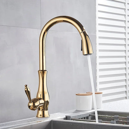 GOLDSTREAM Kitchen Mixer - Luxurious kitchen tap with pull-out spray & swivel function in a golden finish