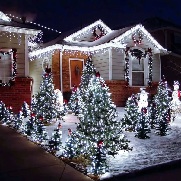 MERRYGLOW – Solar-LED-Weihnachtsgirlande mit 300 Lichtern, 8 Modi, IP65 wetterfest 1
