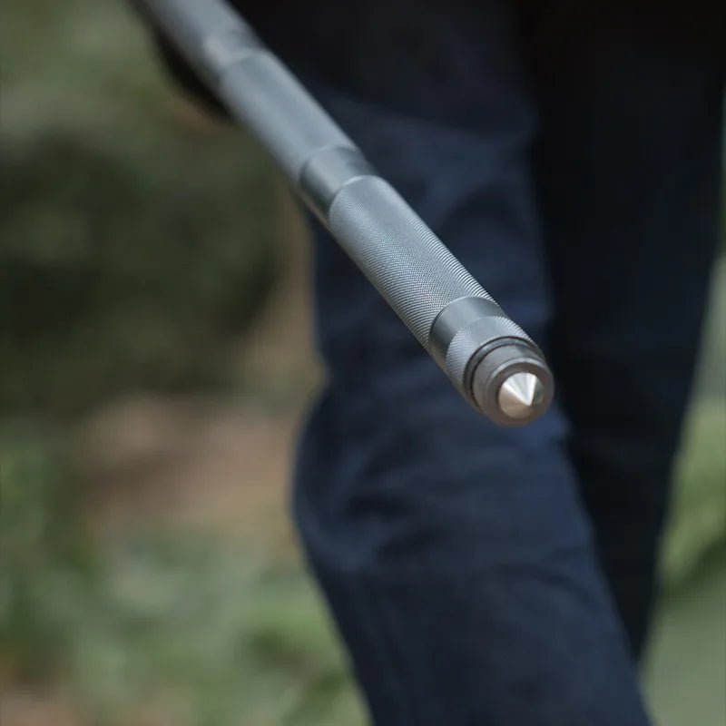 METALTRACK – Robuste Camping-Wanderstöcke aus Edelstahl 3