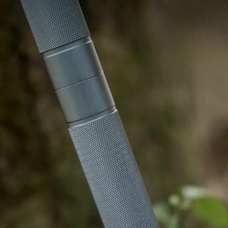 METALTRACK – Robuste Camping-Wanderstöcke aus Edelstahl 4