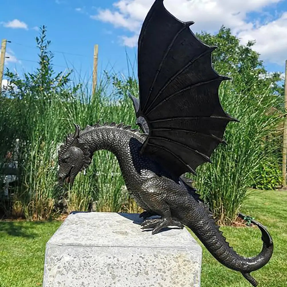 Magische Drachenstatue aus Kunstharz - Wetterfestes Gartendekor mit Bronzeoptik 2