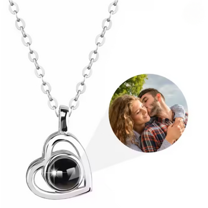 LUMORIS – Photo projection string lights with personalized image