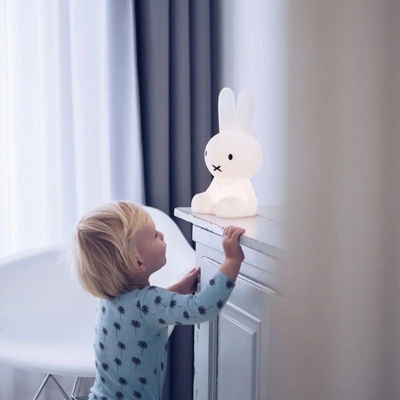 Miffy Dekorationsfigur - Ikonisches Kaninchen für Stilvolle Wohnräume 4