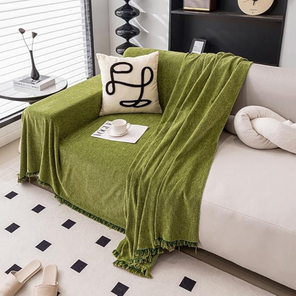 SofaShield – Minimalist sofa cover, leak-proof and easy to care for