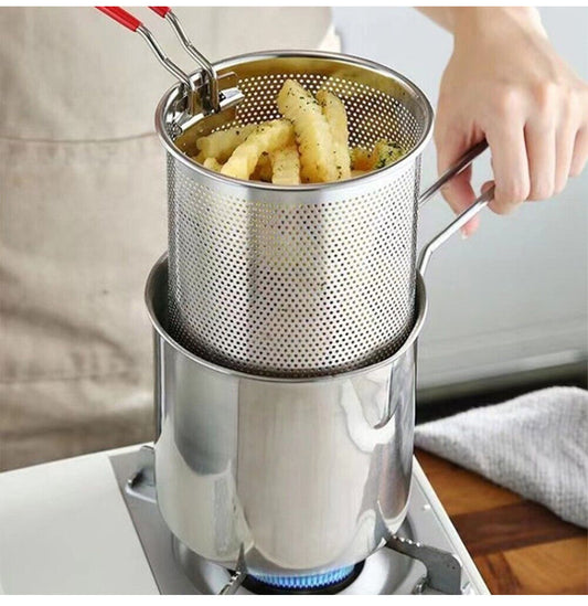SmartFry Pot - Stainless steel deep fryer with anti-scald handle & oil-saving design