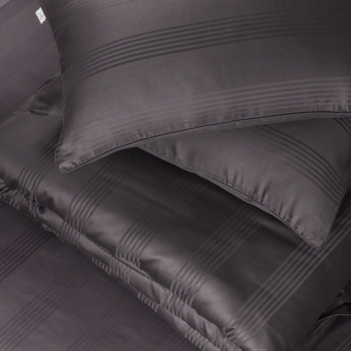 NIGHTWEAVE – 450 TC Premium-Baumwoll-Kissenbezug für atmungsaktiven Komfort 9