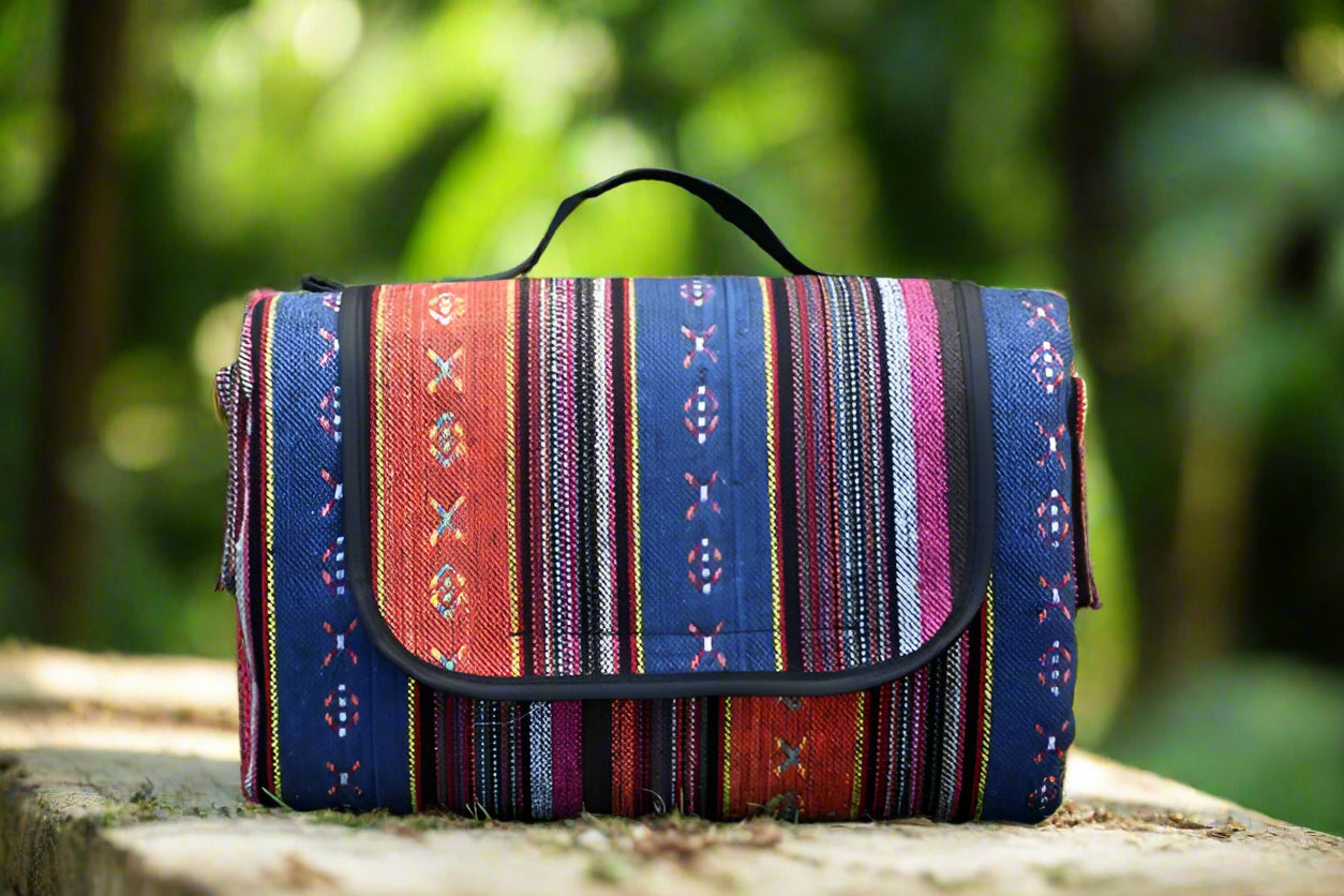 CAMPVIBE BLANKET - Waterproof picnic mat in ethnic style for camping & outdoor comfort