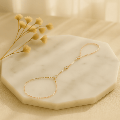 PALMGRACE – Verstellbares Fingerring-Palmenarmband mit funkelnden Kristallen 1