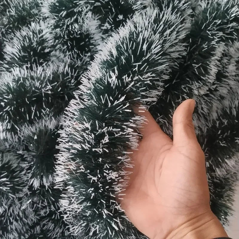 PINEWRAP – Hochwertiges grünes Weihnachtsdekoband für Kränze und Baumschmuck 4