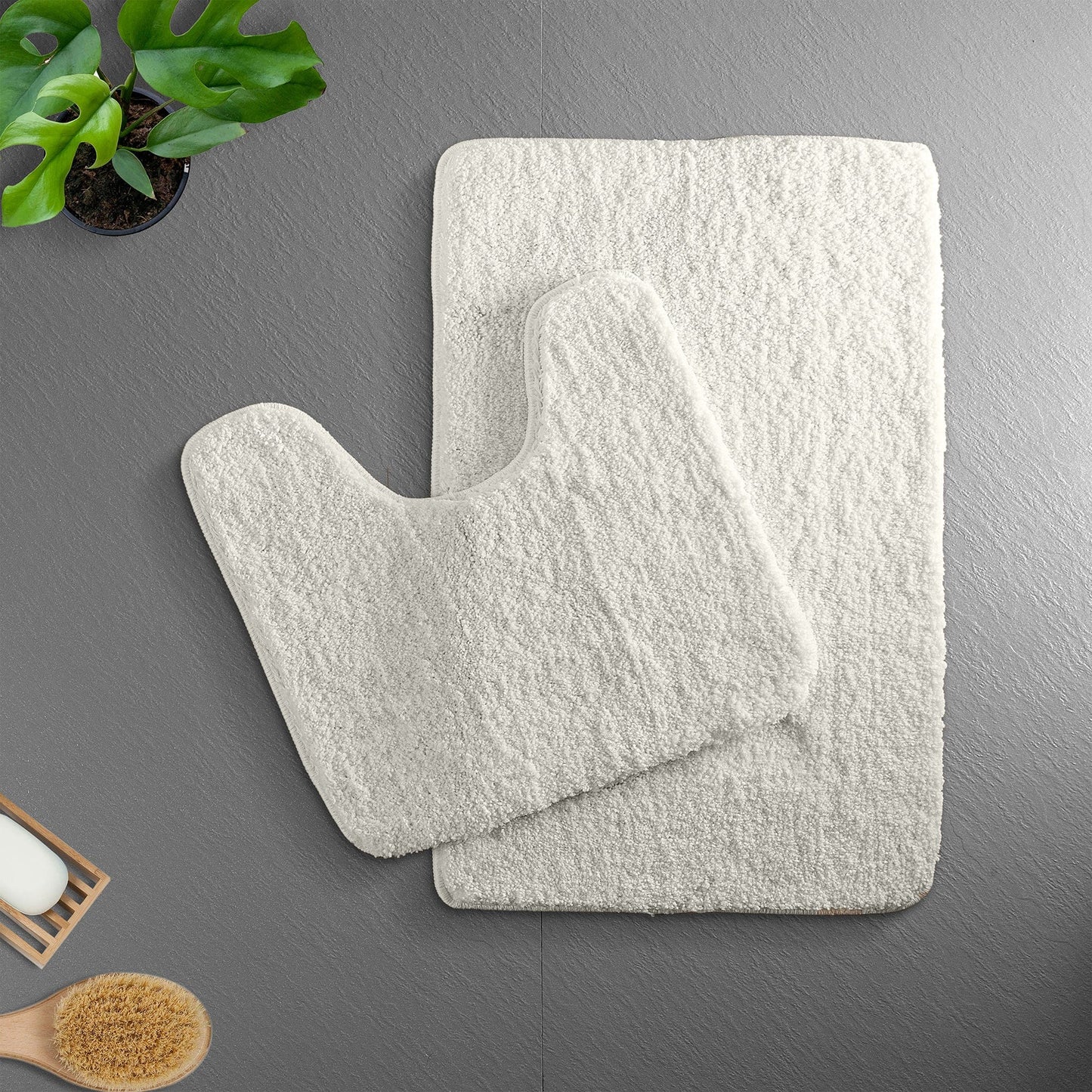 PLUSHDRY – Ultraweiche Mikrofaser-Badematte mit schneller Saugfähigkeit und Rutschfestigkeit 1