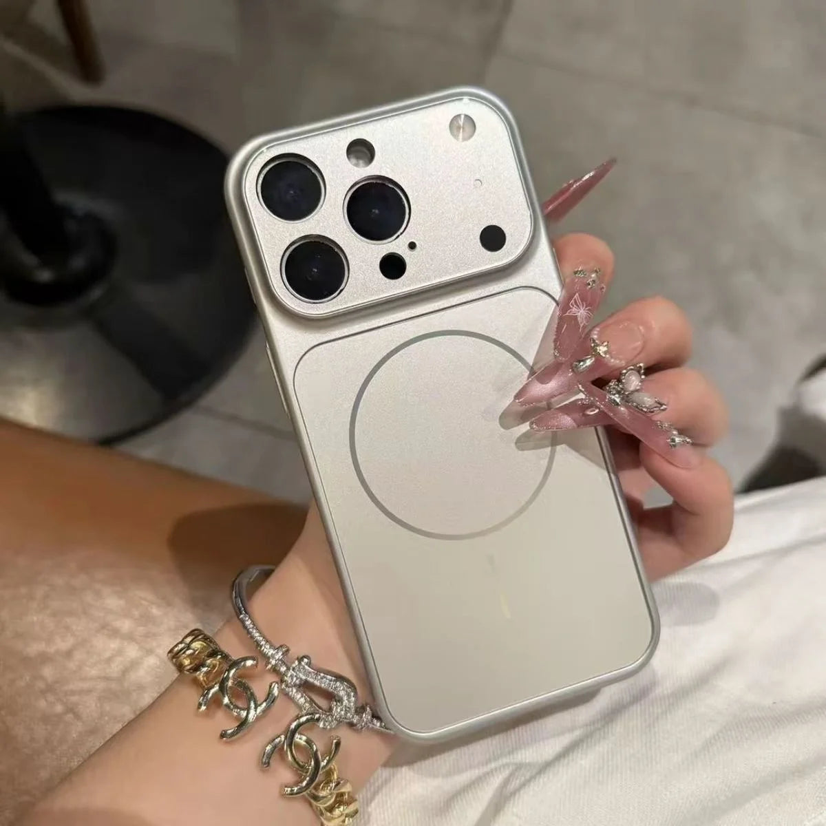 PhantomShell – Schlankes MagSafe-Case aus Milchglas für iPhone 13-17 7