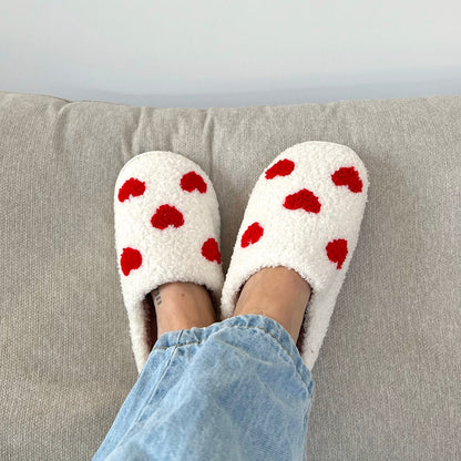 COZYHEART SLIPPERS - Plush slippers with heart design for women