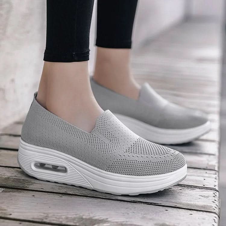 SOLELUXE – Chaussures slip-on pour femmes, confort et usage quotidien