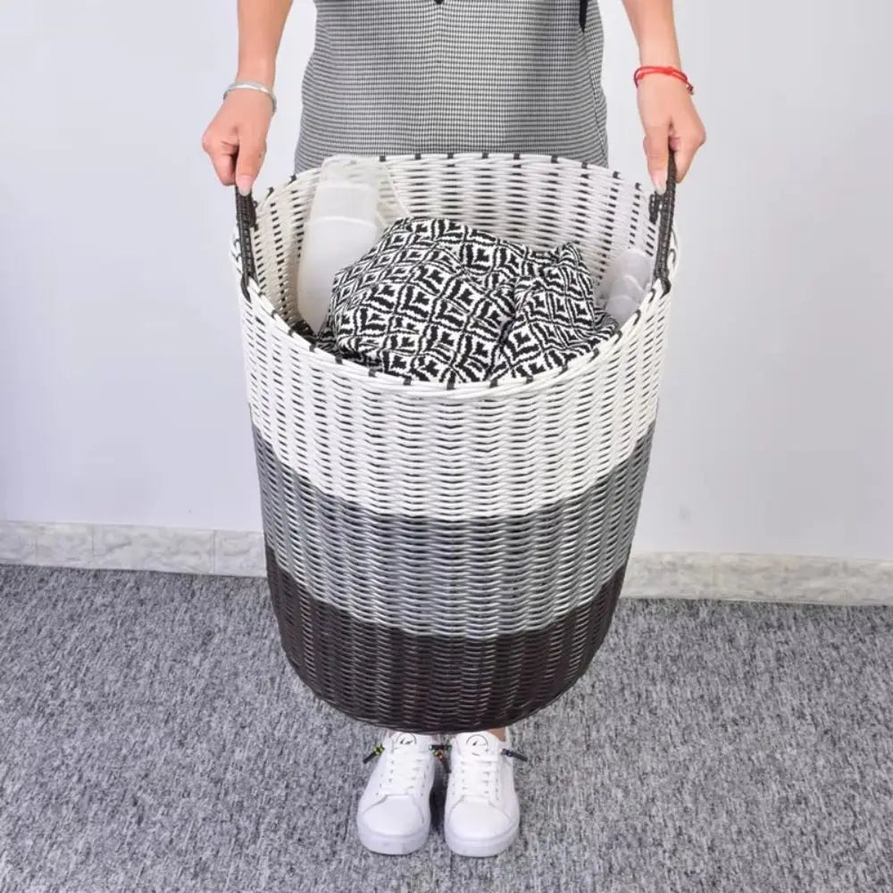 RATTANLY – Faltbarer Wäschekorb im Rattan-Stil für platzsparende Aufbewahrung 3