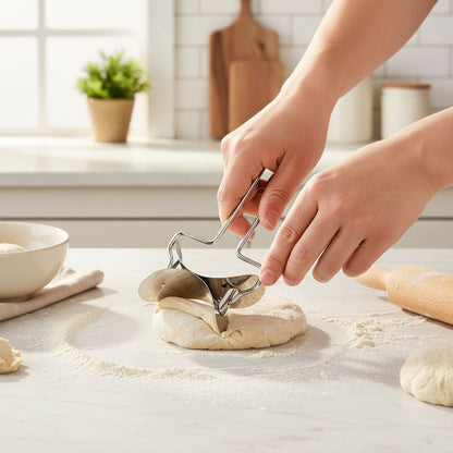 ROLLCUT – Hochwertiger Teigschneider und -ausrollapparat mit Klinge aus Edelstahl 2
