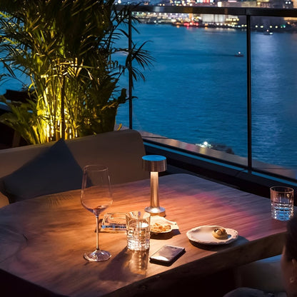 LUMIQI – Lampe de table LED avec fonction de charge sans fil Qi pour intérieur et extérieur