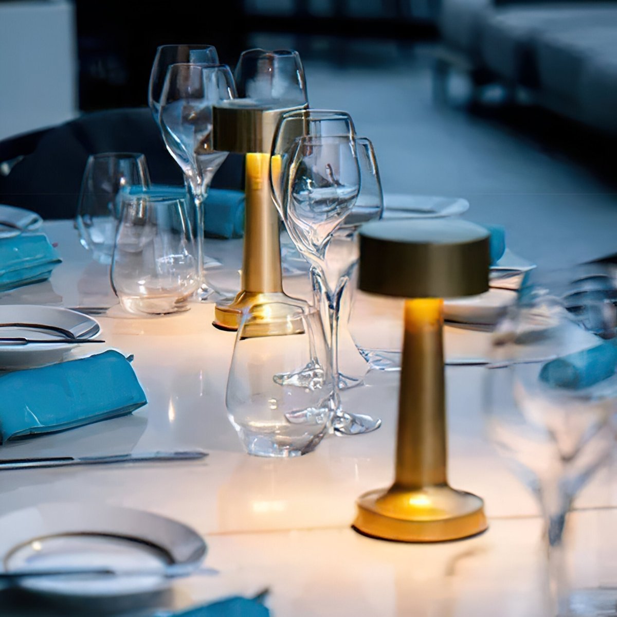 LUMIQI – Lampe de table LED avec fonction de charge sans fil Qi pour intérieur et extérieur