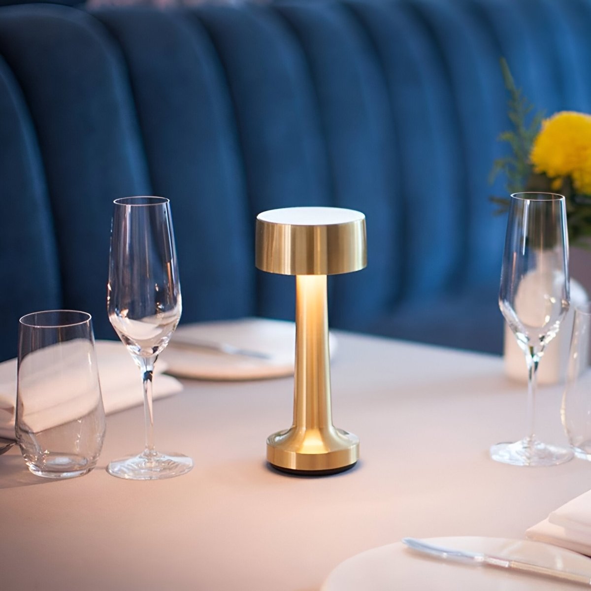 LUMIQI – Lampe de table LED avec fonction de charge sans fil Qi pour intérieur et extérieur