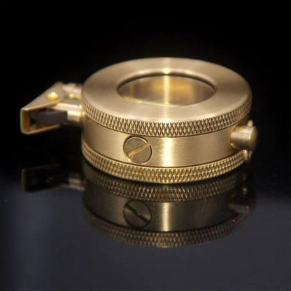 METALBLAZE – Retro Metal Kerosene Lighter in Compact Vintage Design
