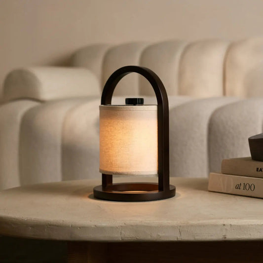 Dimmbare Akku Tischlampe – Kabellose Tischleuchte aus Holz in Dunkelbraun mit 3 Lichtfarben-1