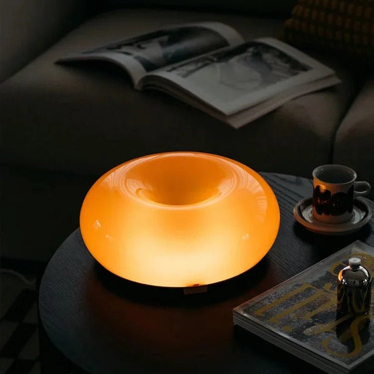 Modern Donut Table Lamp - Un éclairage LED élégant pour chaque pièce