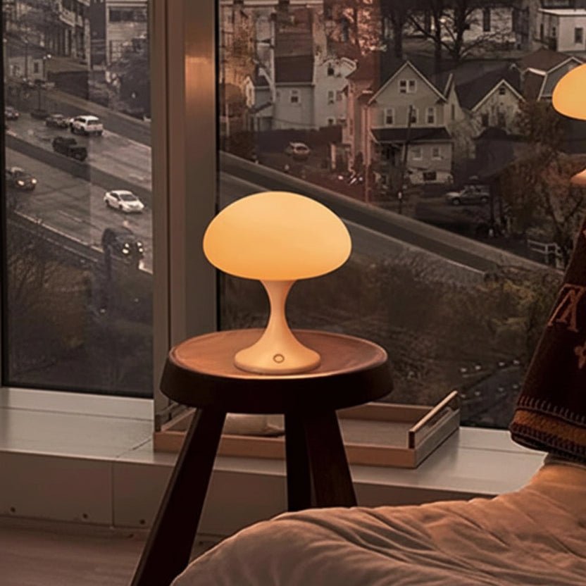 JELLYVIBE – Jellyfish Table Lamp for a Relaxed Atmosphere in the Room
