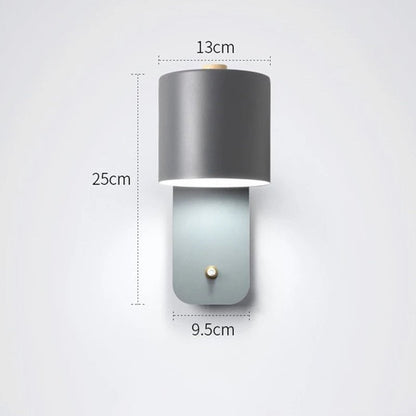 PLUGLUX – Minimalistische wandlamp met stekker voor flexibele verlichting