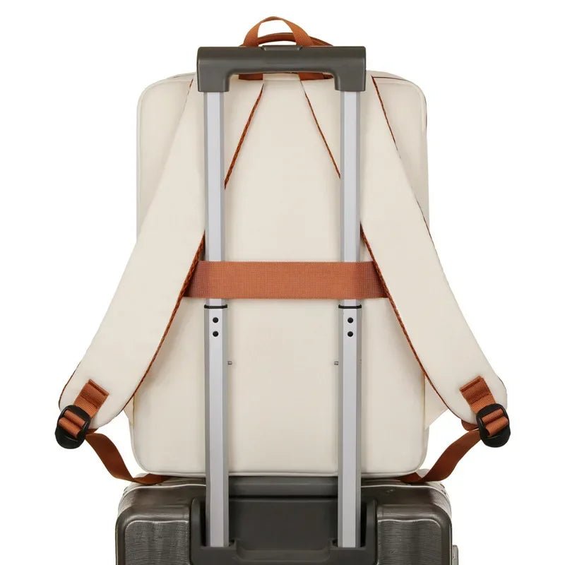 NOVA BACKPACK - Travel backpack with laptop compartment and USB port for everyday & business trips