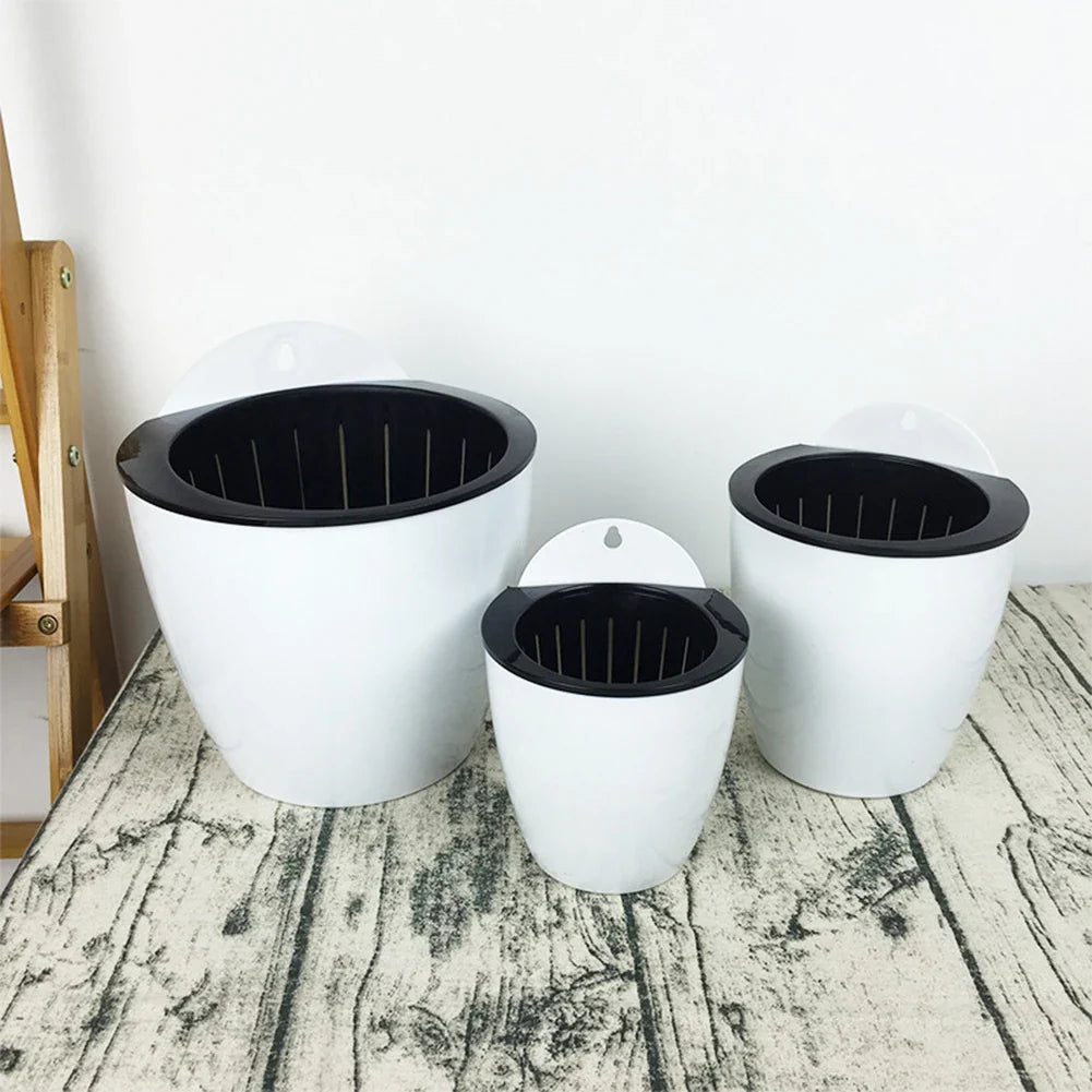 Plantiva Vertical self-watering flower pot