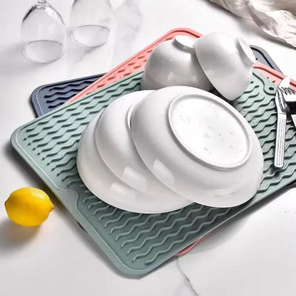 COUNTERGRIP – Non-slip kitchen mat for countertops