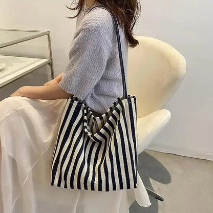 TOTEVA – Bolsa de rayas con forma estable y cómodas correas largas para el hombro