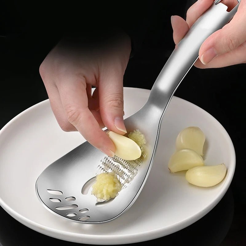 SEPARIX – Eiertrenner und Lebensmittelzerkleinerer